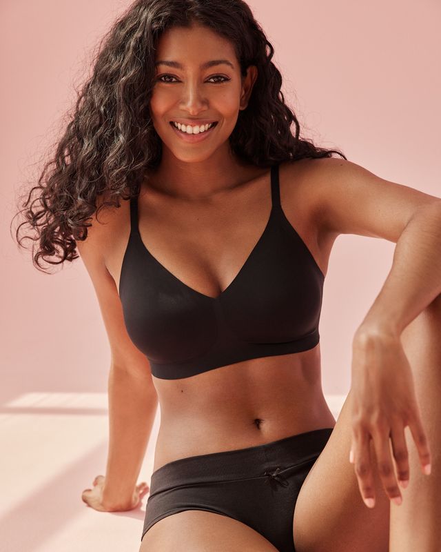 La Vie en Rose - BRA TALK #4 Discover the Push-Up Wireless Sleek Back for a  comfy and flawless lift, everyday! 💁‍♀️ →  Did you  know? This bra allows you to
