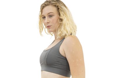 All Level Titanium Sport Yoga Bra with Racerback Gym Fitness