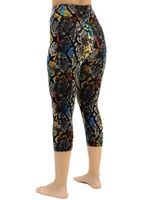 Buttery-Soft High-Waist Snake Skin Geo Capri Leggings