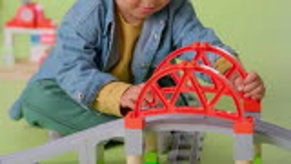 Train Bridge and Tracks Expansion Set