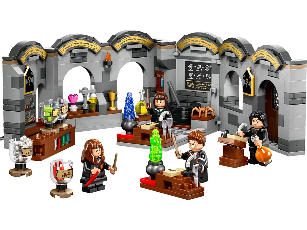 Hogwarts Castle: Potions Class