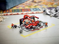 F1® Pit Stop & Pit Crew with Ferrari Car