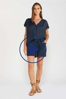 Top Gemma à motif léopard bleu nuit