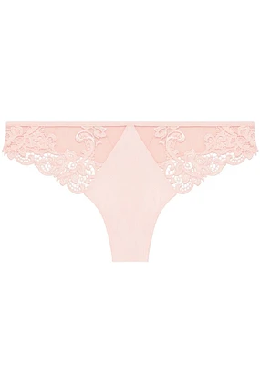 Le tanga Saga