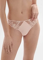 Le tanga Saga