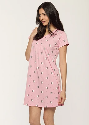 Nuisette courte avec chats