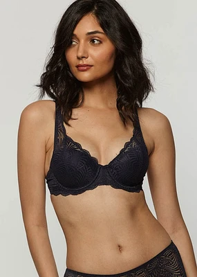 Bra lightly padded