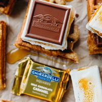 GHIRARDELLI Caramel Milk Chocolate Squares Bag, 151g