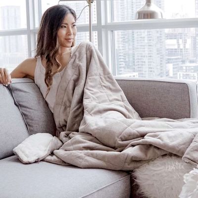 3-in-1 cozy wrap throw and blanket 