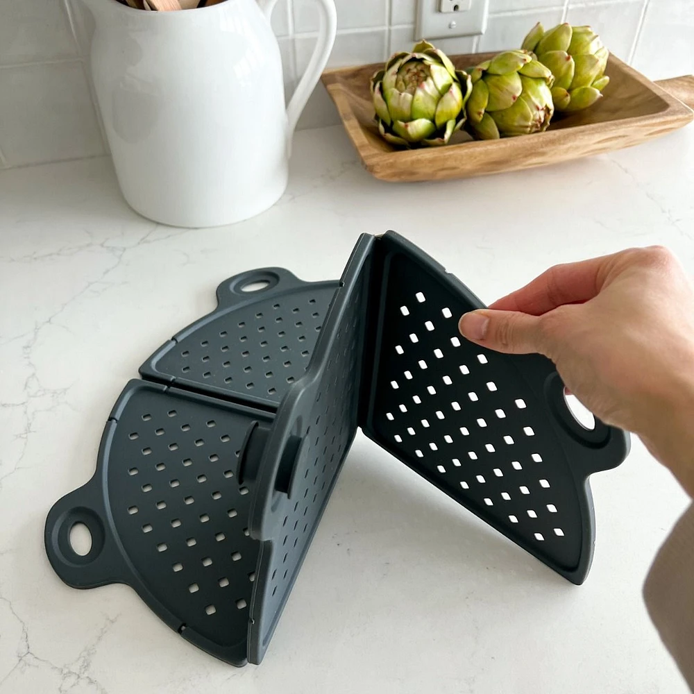 Gourmet Foldable Splatter Screen or Trivet 13"