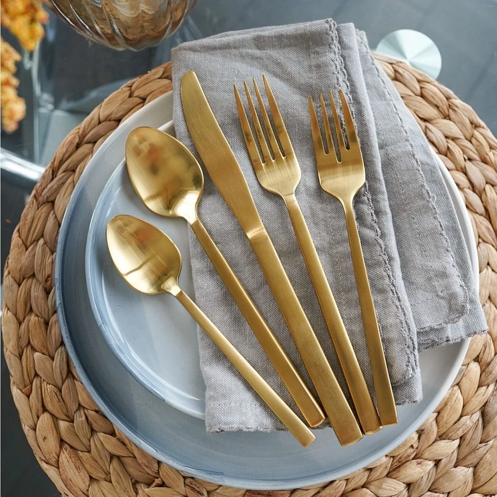 Monterey 20-Piece Flatware Set