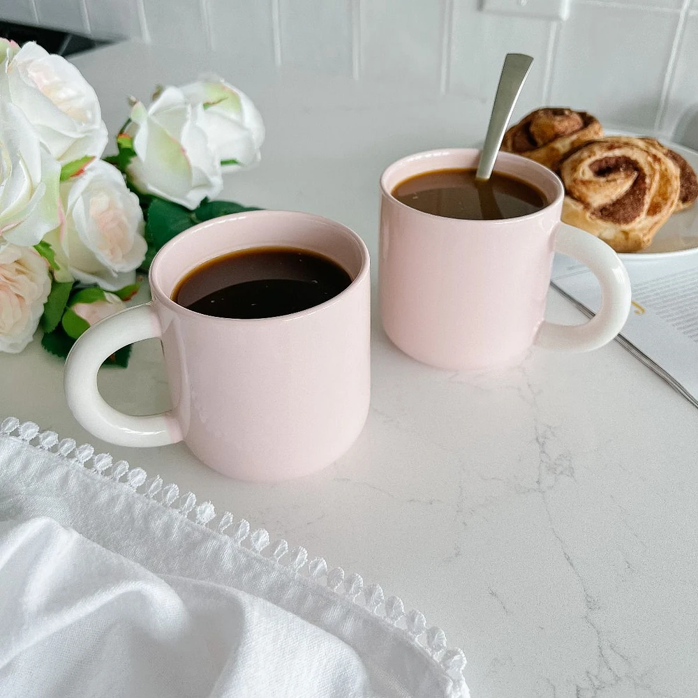 Tasse « Sherbet » rose par Maxwell & Williams