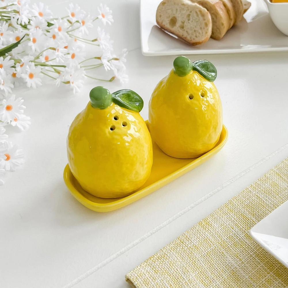 Ensemble de salière et poivrière « Lemon » avec plateau