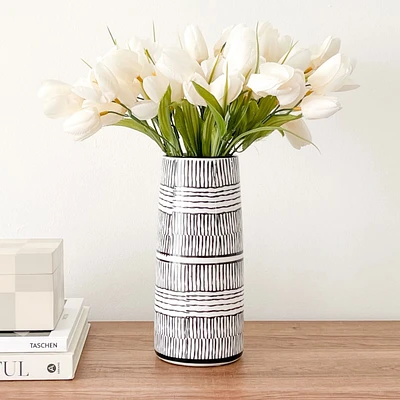 Takara Taper Vase by Torre & Tagus