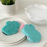 Brosse et éponge en forme de cactus par Gourmet OMG!