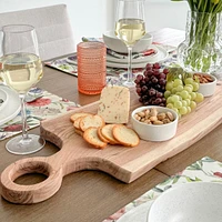 Menara Wood Serving Board - 65 x 25cm par Maxwell & Williams