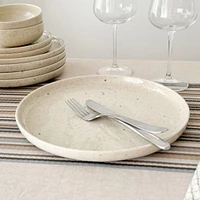 Assiette Uno Speckle par ICM - 28 cm, naturel