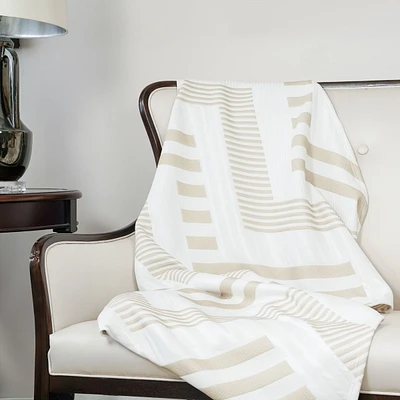 Pique Jacquard Throw