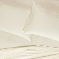 Swiss Dot Sheet Set
