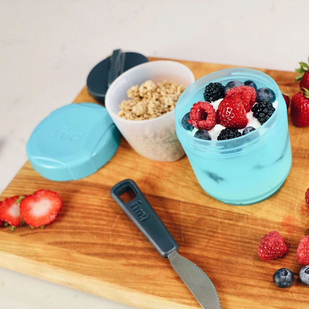 Trudeau Fuel Tropical Blue Yogourt/Granola Container