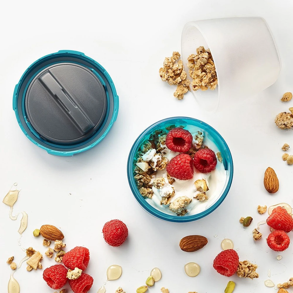 Trudeau Fuel Tropical Blue Yogourt/Granola Container