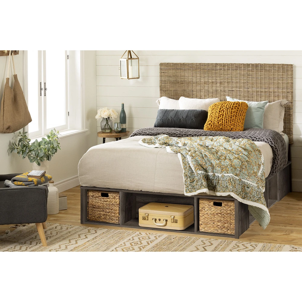 Avilla Queen Platform Bed with Wicker Baskets in Oak by South Shore Furniture