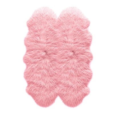 Basse Vegan Faux Fur Sheepskin Rug - 4' x 6'