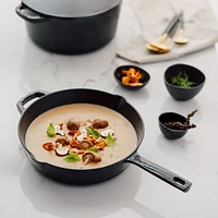 10" Ultimate Skillet - Gloss Black