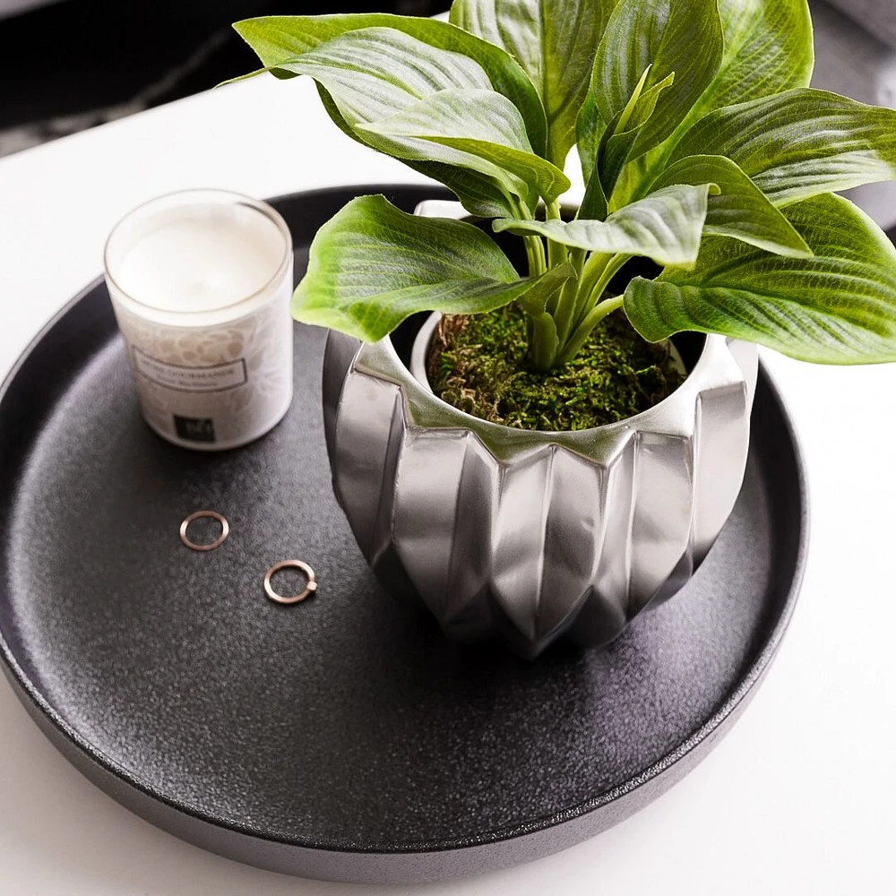 Caviar Black Serving Platter by Maxwell & Williams (33 cm)