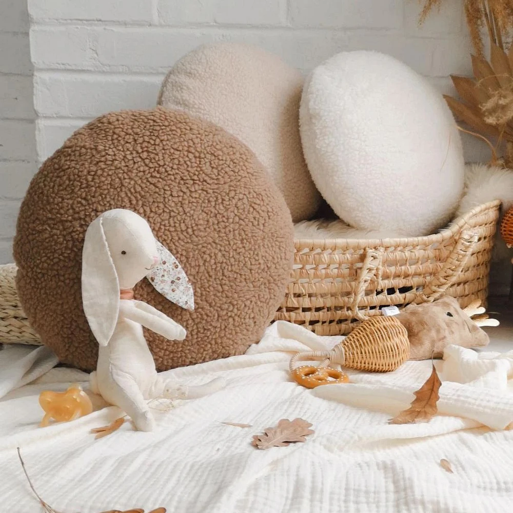 Round Pillow - Brown
