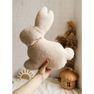 Coussin en peluche, lapin