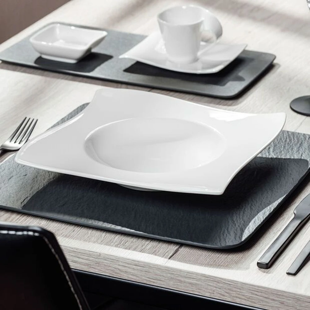 Assiette à pâte « New Wave » par Villeroy & Boch