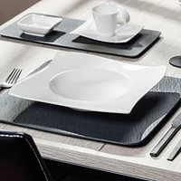 Assiette à pâte « New Wave » par Villeroy & Boch