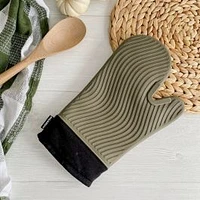Ricardo Silicone Oven Mitt