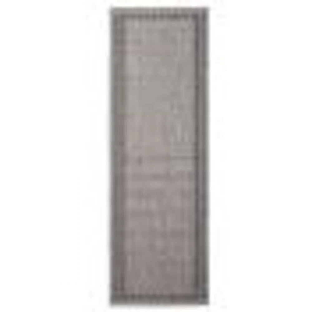 Versach Traditional Grey Area Rug