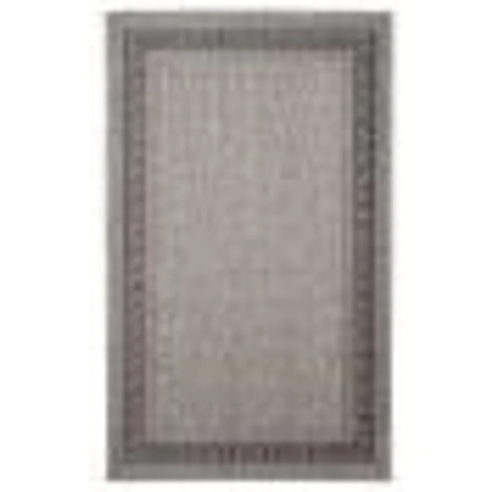 Versach Traditional Grey Area Rug