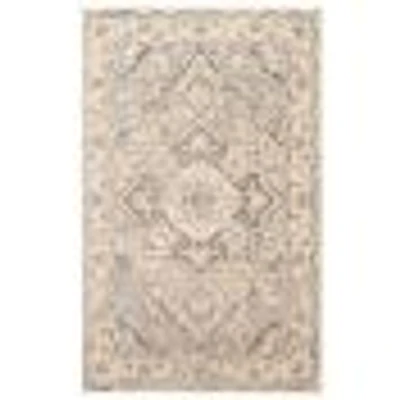 Priya Traditional Area Rug