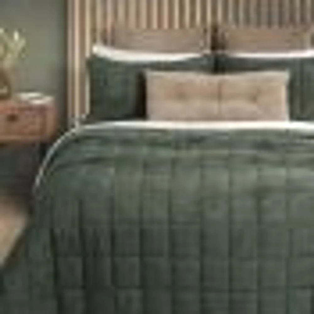 Brunelli Corduroy Quilt