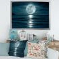 Toile « Super Moon Over The Sea I