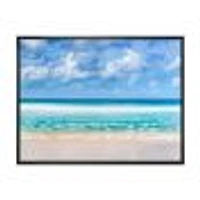 Toile  « Tranquil Beach Under White Clouds »