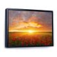 Toile « Poppy Field under Bright Sunset »