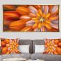 Toile  imprimée « Massive Orange Fractal Flower »