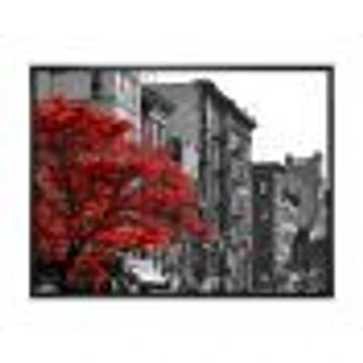 Toile « Red Tree on Black and White New York City Street »