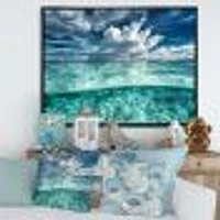 Toile « Amazing Underwater Seascape and Clouds »