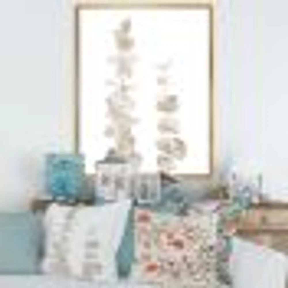 Toile « Beige Eucalyptus Branches on White »