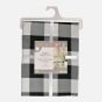 Hotel Plaid Tablecloth by Gourmet Pro