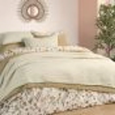 Brunelli Jazzy Solid Quilt