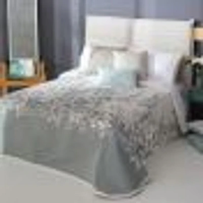 Lisboa Bedspread