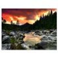 Toile « Rocky Mountain River at Sunset »