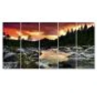 Toile imprimée « Rocky Mountain River at Sunset